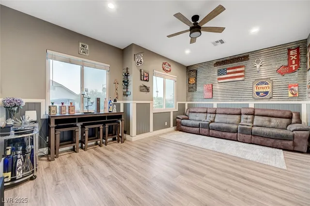 $8,500 | 5595 El Camino Road, Las Vegas, NV 89118