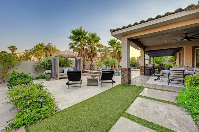 $8,500 | 5595 El Camino Road, Las Vegas, NV 89118