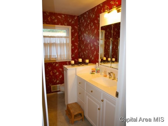 114 Nottingham Road Springfield, IL 62704 - Photo 13 of 21