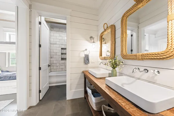 $1,125,000 | 3304 B Highway 93, Sunset, LA 70584