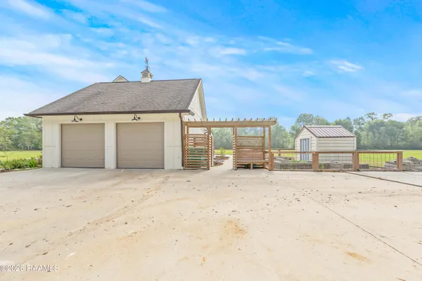 $1,125,000 | 3304 B Highway 93, Sunset, LA 70584