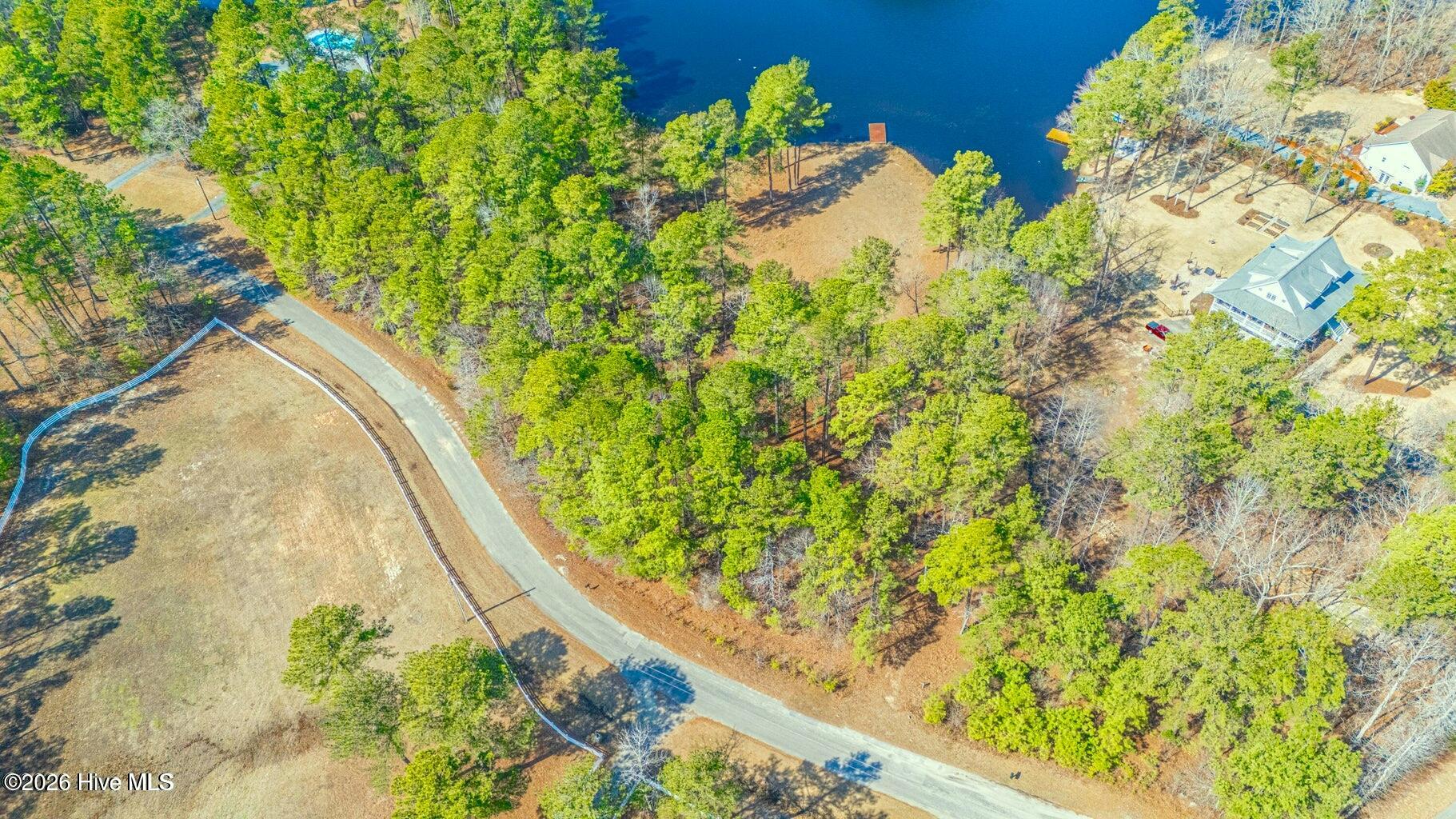 305 P852 Aberdeen, NC 28315 - Photo 6 of 12 20260310161353129855000000-o