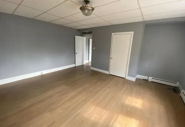 $2,000 | 1170 Main Street, Unit 4, Brockton, MA 02301