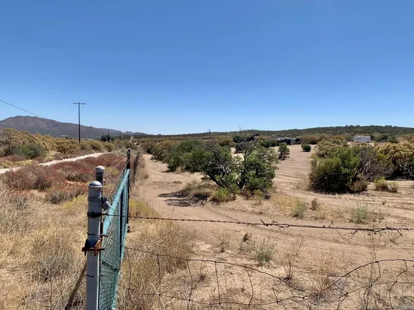 $200,000 | 2532 Moonlit Trail, Boulevard, CA 91905