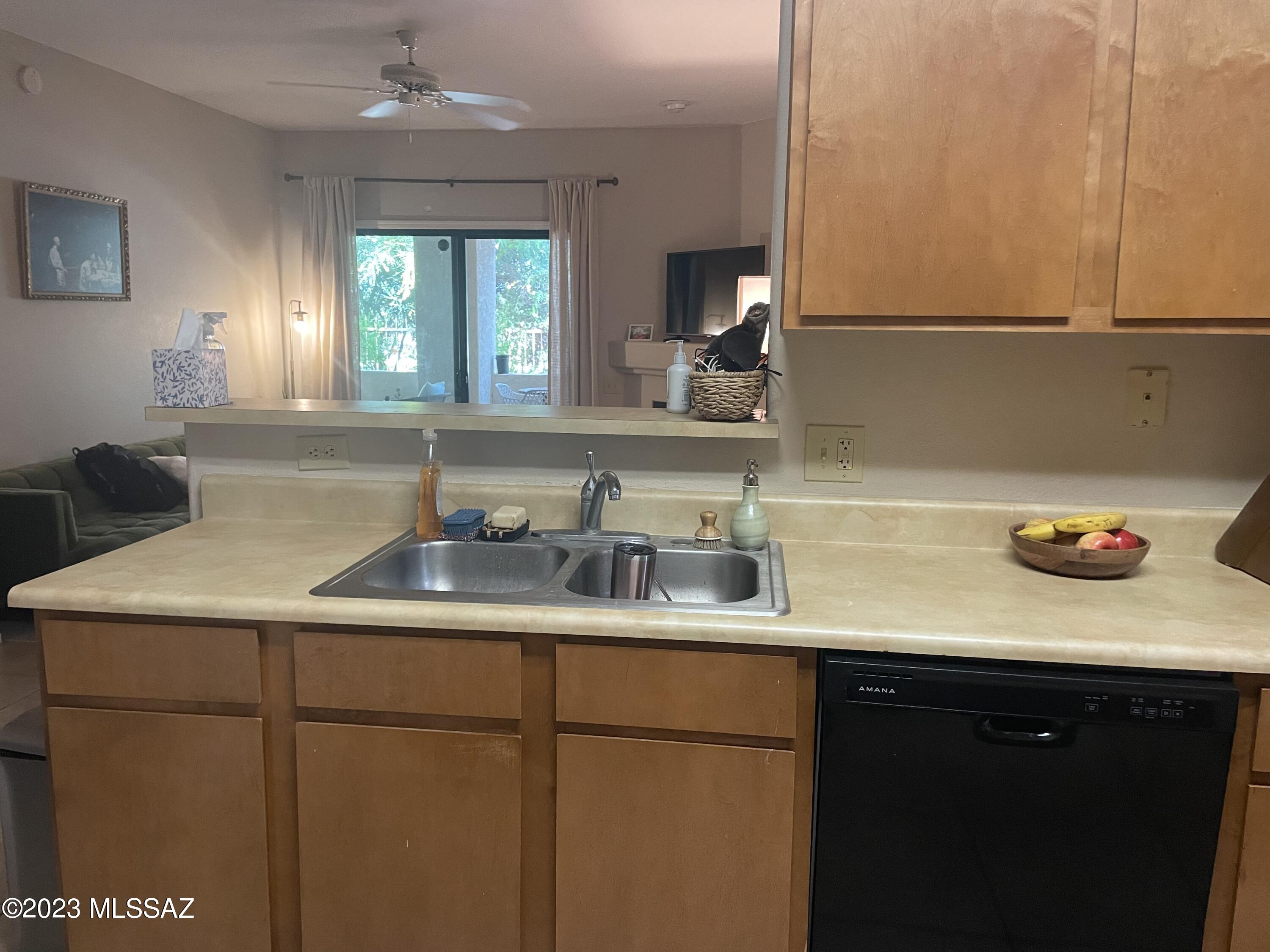 2550 East River Road, Unit 21106 Tucson, AZ 85718 - Photo 4 of 9