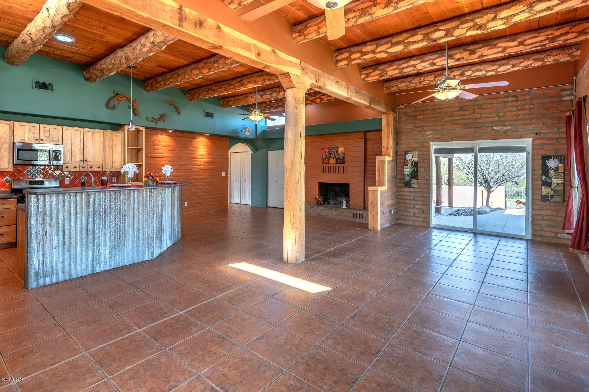 11390 North Shannon Road Tucson, AZ 85742 - Photo 7 of 32
