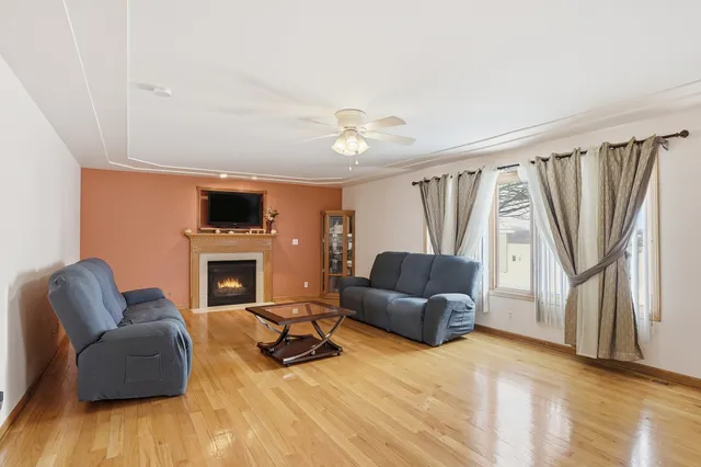 $420,000 | 1347 Rainbow Circle, Manteno, IL 60950