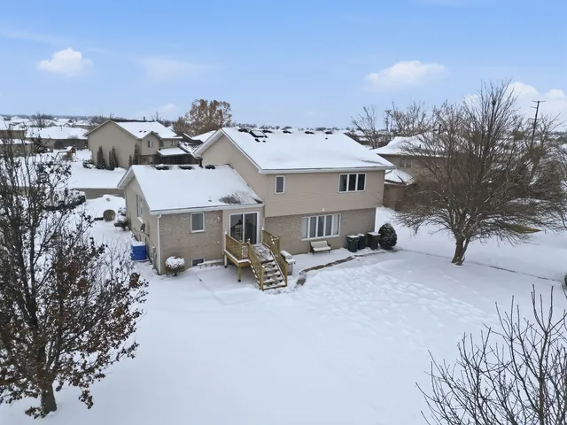 $420,000 | 1347 Rainbow Circle, Manteno, IL 60950