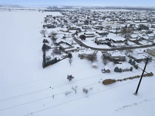 $420,000 | 1347 Rainbow Circle, Manteno, IL 60950