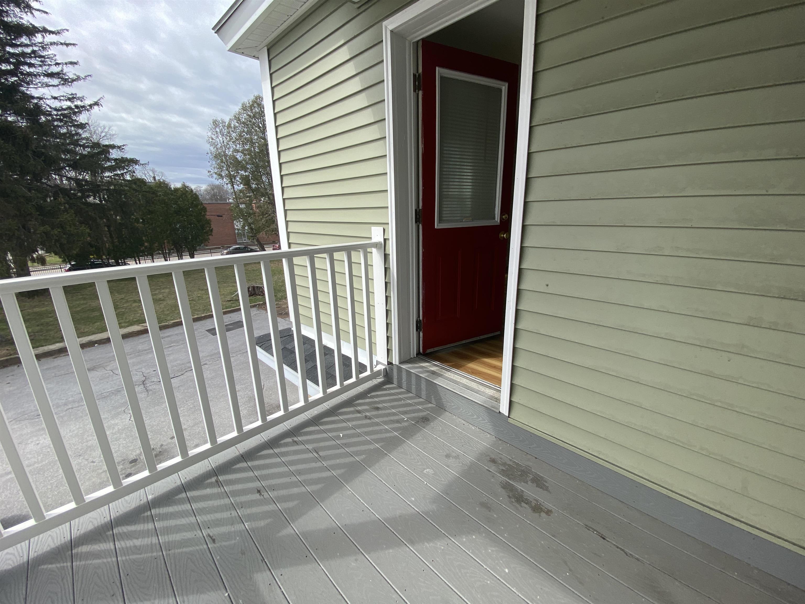 53 Walker Street, Unit 2S Manchester, NH 03102 - Photo 31 of 40