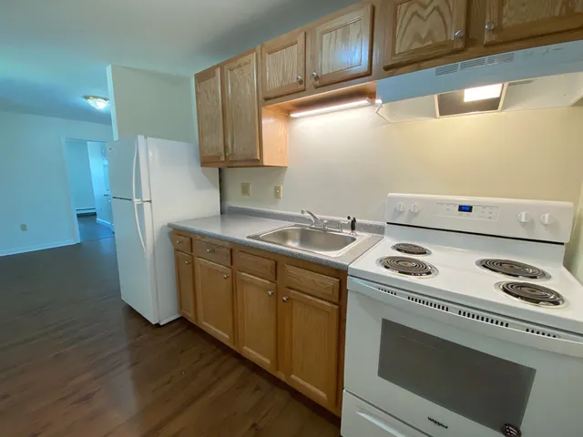 $1,852 | 53 Walker Street, Unit 2S, Manchester, NH 03102