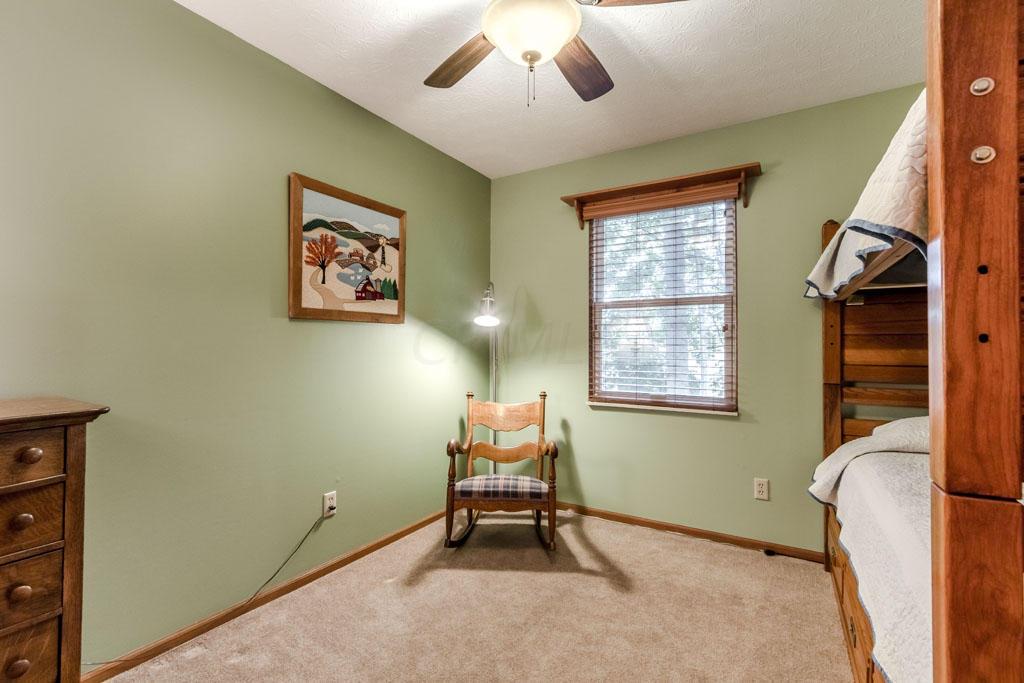 807 Lindenhaven Road Columbus, OH 43230 - Photo 30 of 38