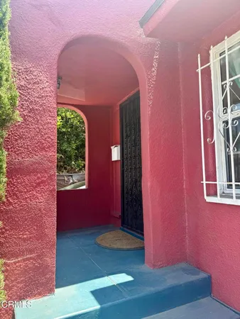 $2,850 | 1176 West 38th Street, Los Angeles, CA 90037