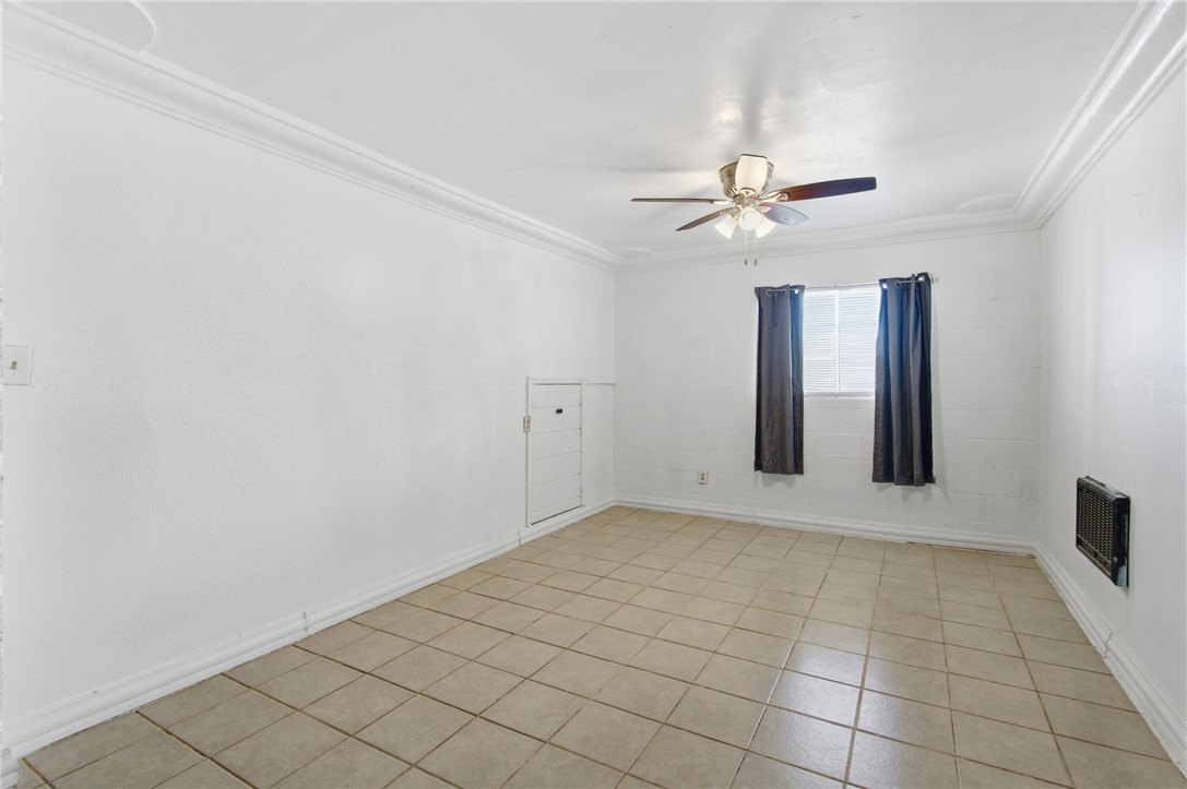 26151 Rainbow Road Meadview, AZ 86444 - Photo 32 of 46 Dining Area