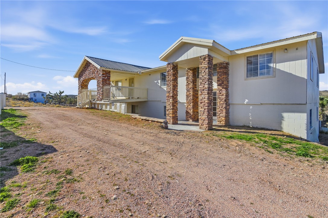 26151 Rainbow Road Meadview, AZ 86444 - Photo 4 of 46 Metal roof put on in 2021