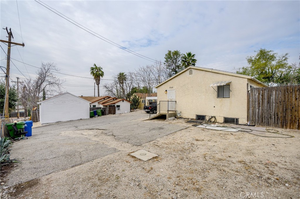 7025 Day Street Tujunga, CA 91042 - Photo 16 of 33