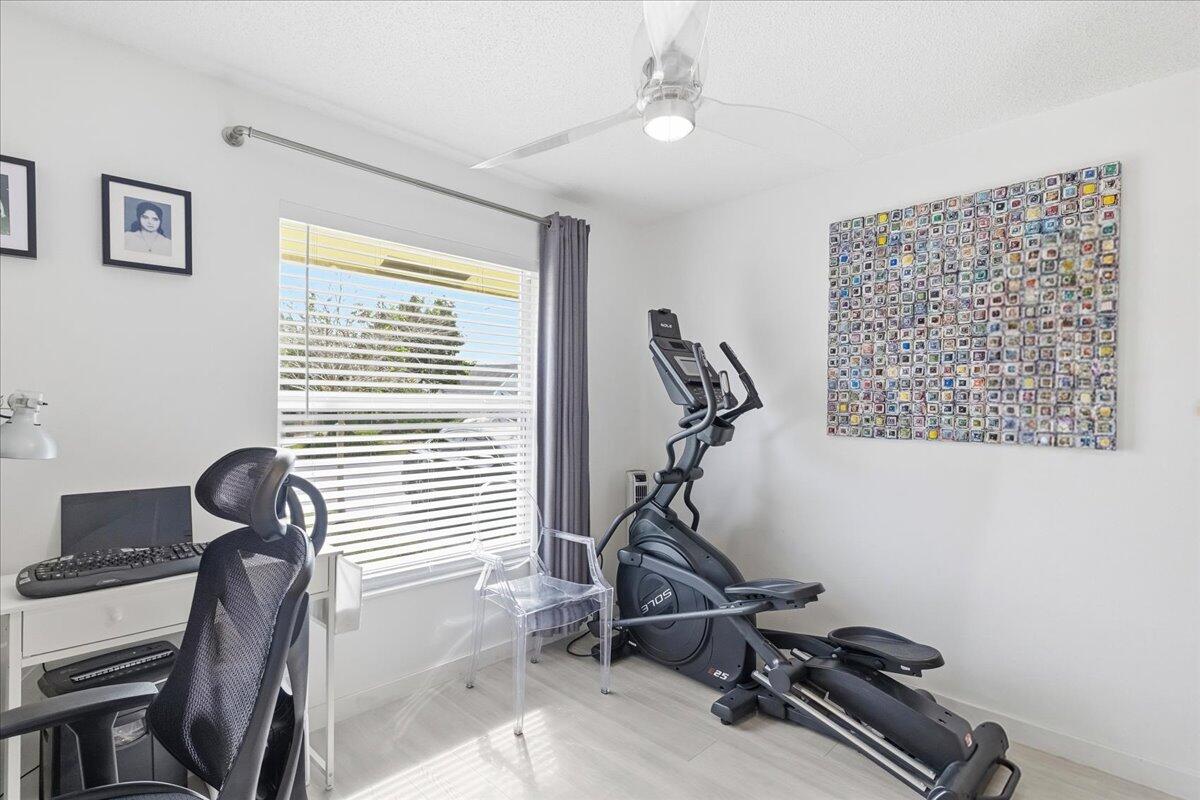 901 Southwest 111th Way Davie, FL 33324 - Photo 23 of 45 Bedroom 3/office