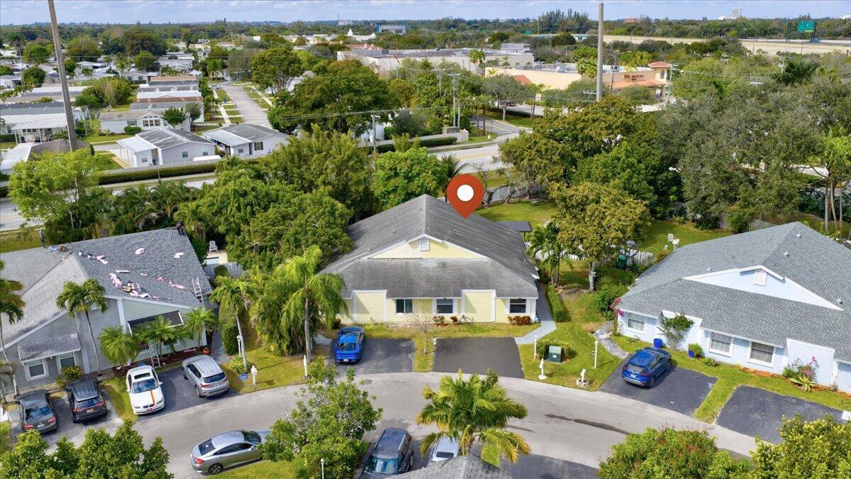 901 Southwest 111th Way Davie, FL 33324 - Photo 34 of 45 Aerial