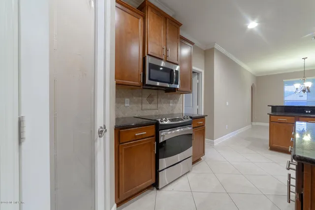 $3,950 | 732 Castledale Court, St. Johns, FL 32259