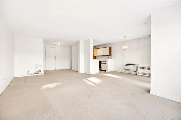 $325,000 | 12 Old Mamaroneck Road, Unit 2G, White Plains, NY 10605