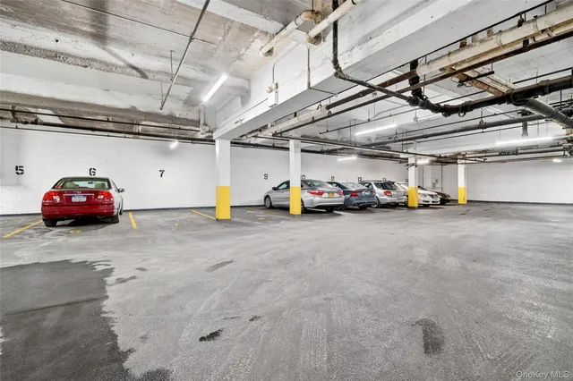 $325,000 | 12 Old Mamaroneck Road, Unit 2G, White Plains, NY 10605