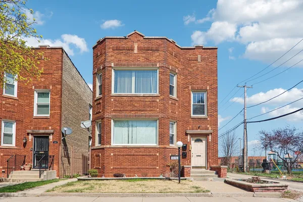 $359,900 | 1226 West 77th Street, Chicago, IL 60620
