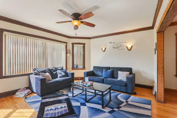 $359,900 | 1226 West 77th Street, Chicago, IL 60620