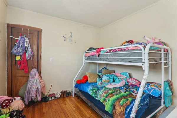 $359,900 | 1226 West 77th Street, Chicago, IL 60620