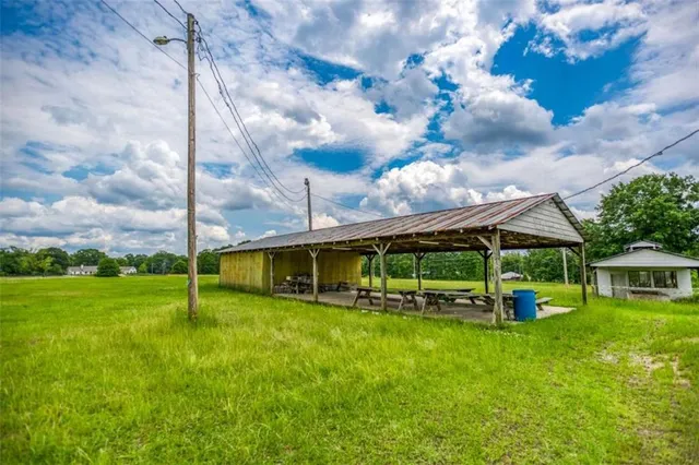 $2,750 | 1320 East Church Street, Monroe, GA 30655