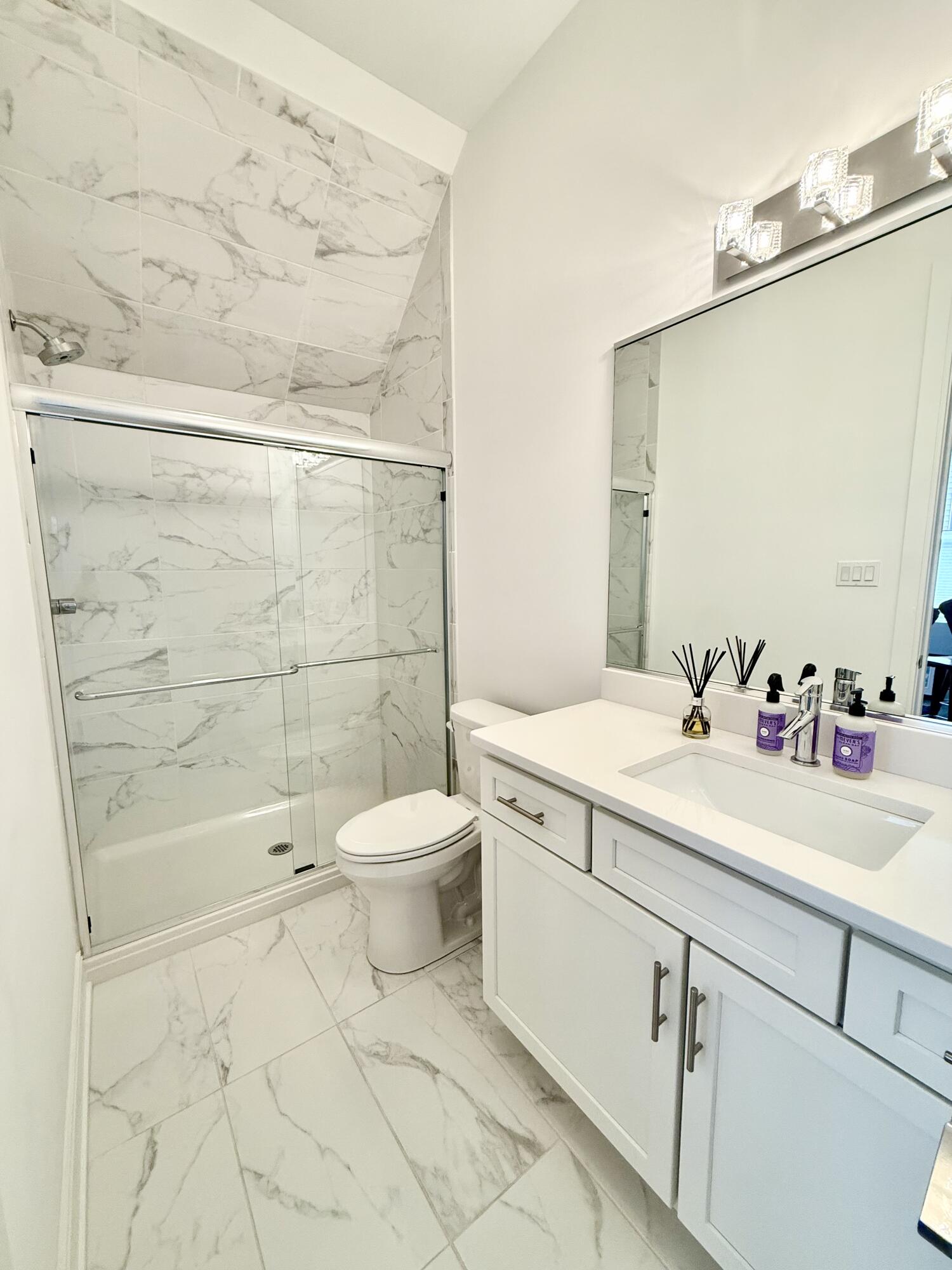 380 North Indiana Avenue Crown Point, IN 46307 - Photo 13 of 26 1500x2000