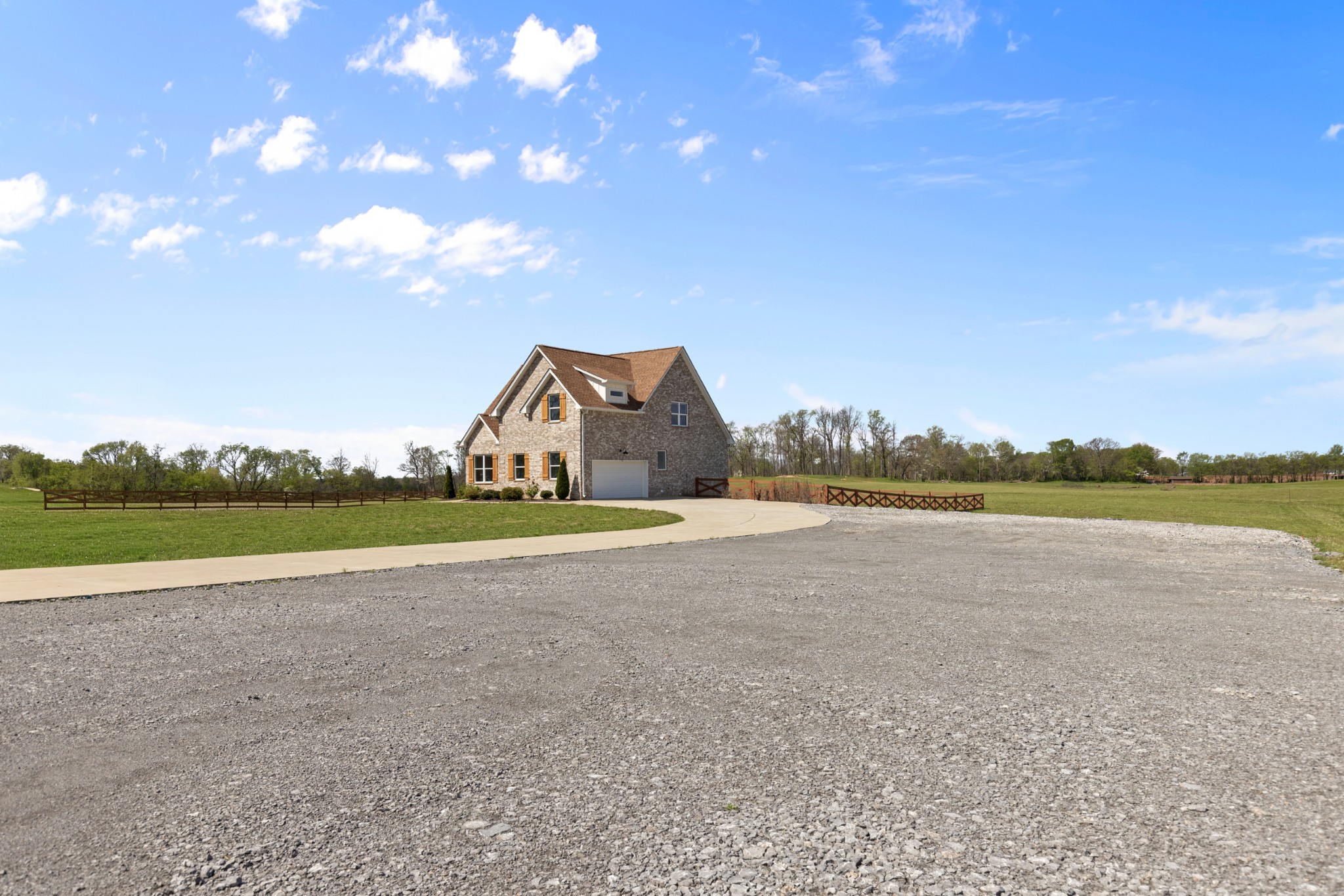 5450 Highway 431 Springfield, TN 37172 - Photo 3 of 54 a view of a lake
