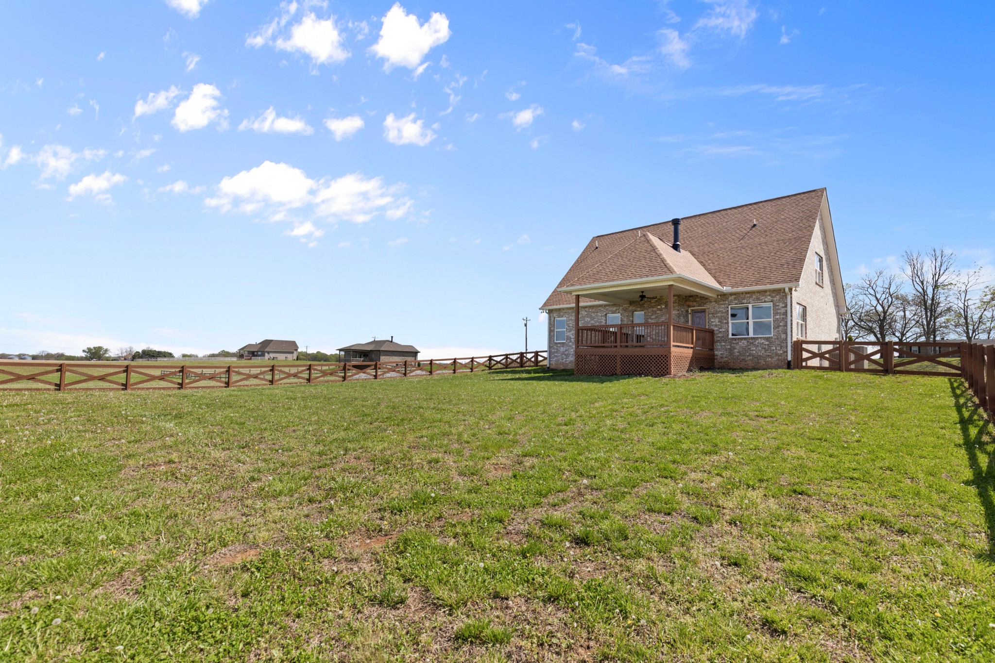 5450 Highway 431 Springfield, TN 37172 - Photo 46 of 54 a view of a house with a big yard