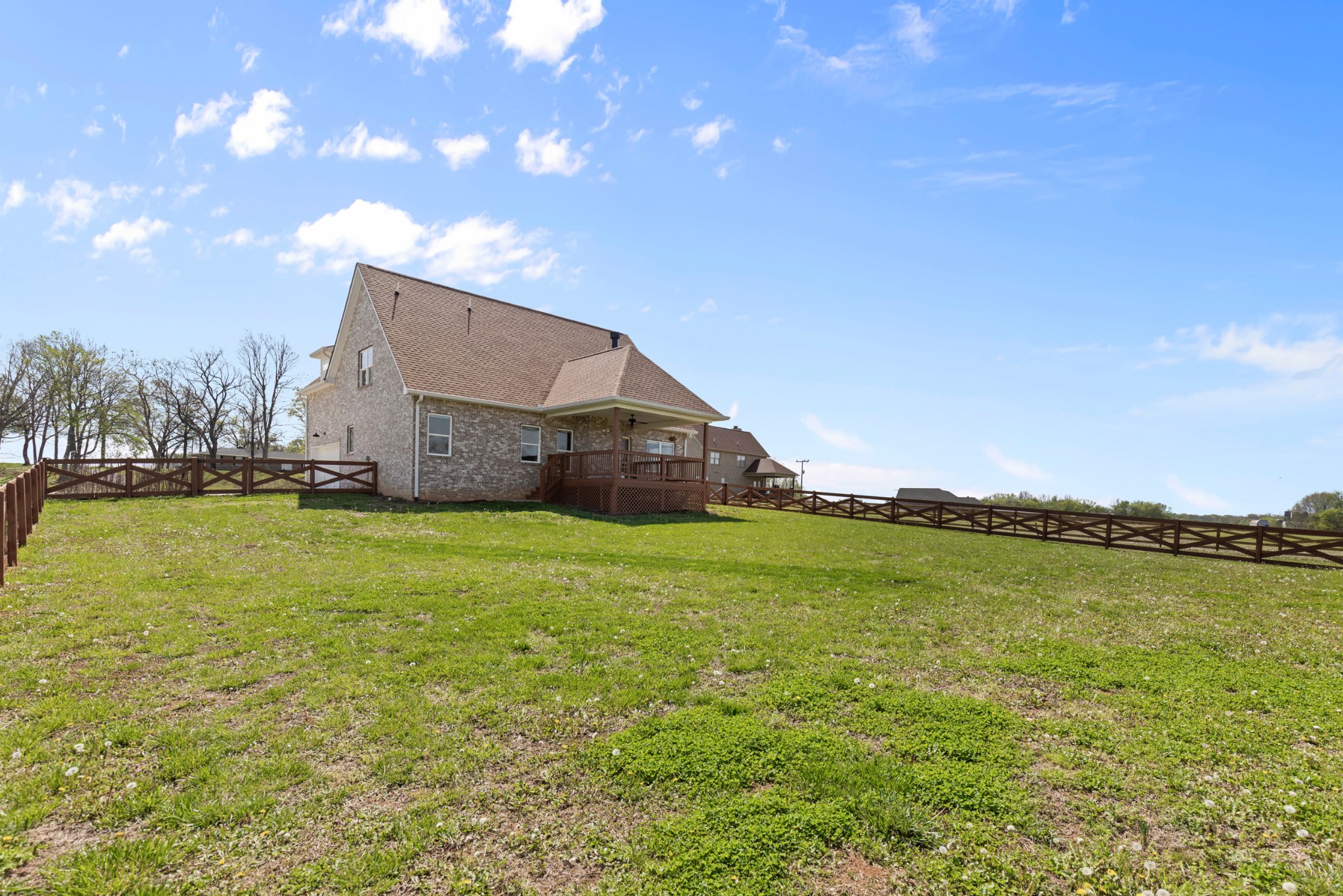 5450 Highway 431 Springfield, TN 37172 - Photo 49 of 54 a view of a house with a big yard