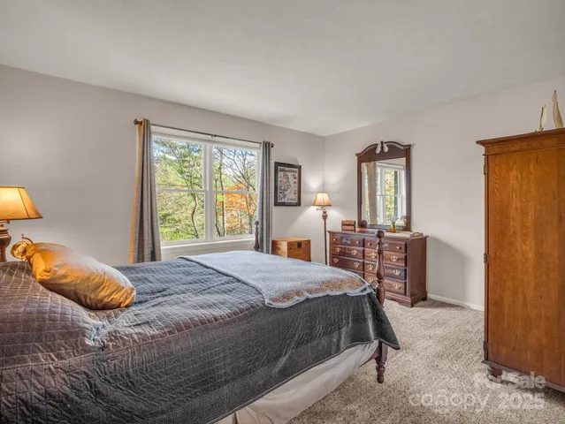 $465,000 | 119 Long John Drive, Hendersonville, NC 28791