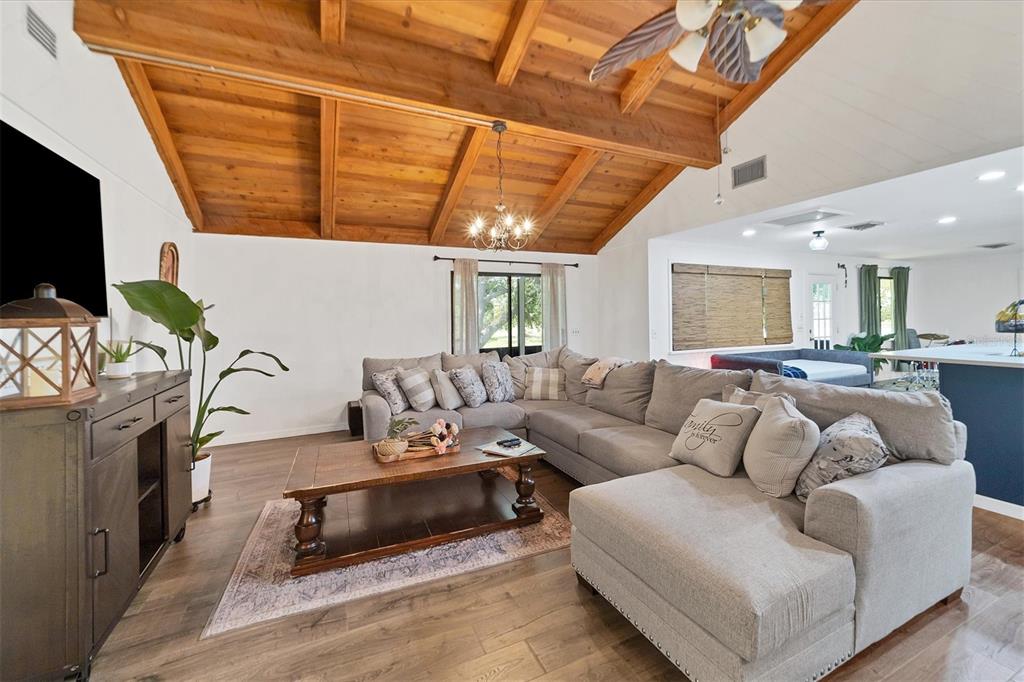 18 Pebble Beach Road Rotonda West, FL 33947 - Photo 12 of 28 Gallery Image 12