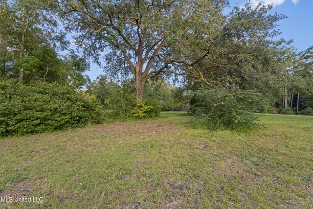 $1,150,000 | 6.37-acres Dixie Street, Ocean Springs, MS 39564