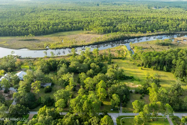 $1,150,000 | 6.37-acres Dixie Street, Ocean Springs, MS 39564