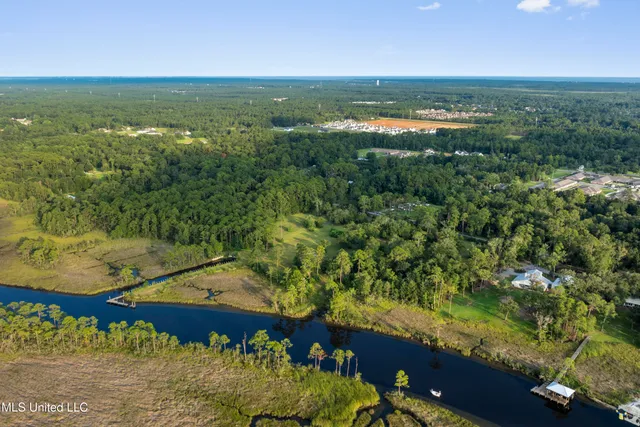 $1,150,000 | 6.37-acres Dixie Street, Ocean Springs, MS 39564
