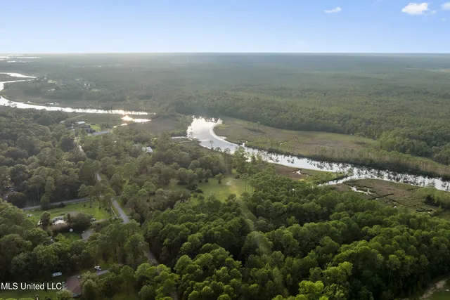 $1,150,000 | 6.37-acres Dixie Street, Ocean Springs, MS 39564