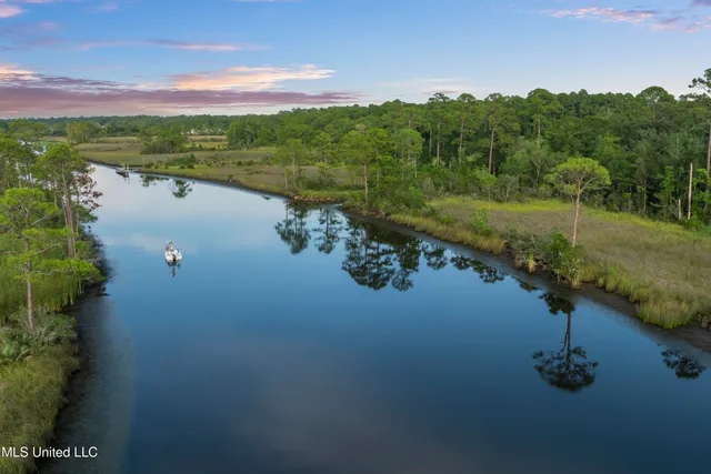 $1,150,000 | 6.37-acres Dixie Street, Ocean Springs, MS 39564