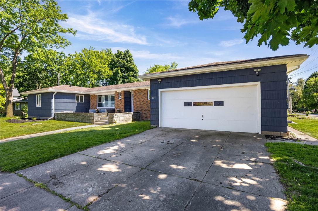 234 Pardee Road Irondequoit, NY 14609 - Photo 3 of 48