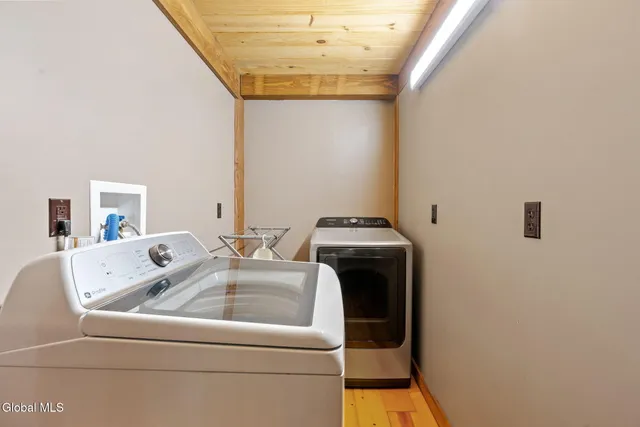 $480,000 | 522 Starr Road, Coeymans, NY 12143