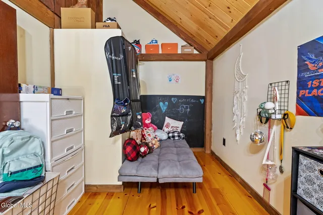 $480,000 | 522 Starr Road, Coeymans, NY 12143