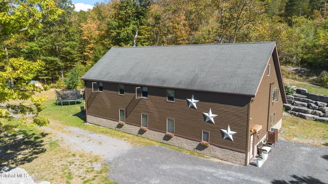 $480,000 | 522 Starr Road, Coeymans, NY 12143