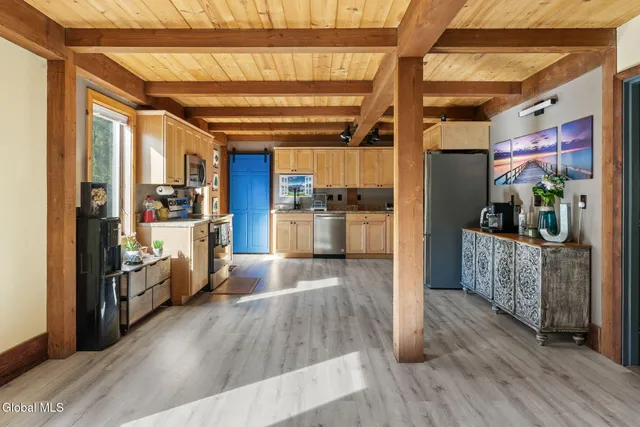 $480,000 | 522 Starr Road, Coeymans, NY 12143