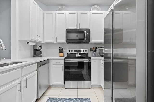 $1,700 | 3423 Parkridge Circle, Unit 19101, Sarasota, FL 34243