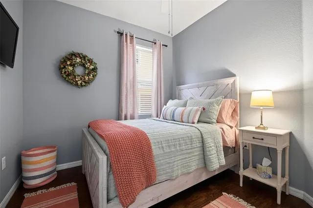 $1,700 | 3423 Parkridge Circle, Unit 19101, Sarasota, FL 34243