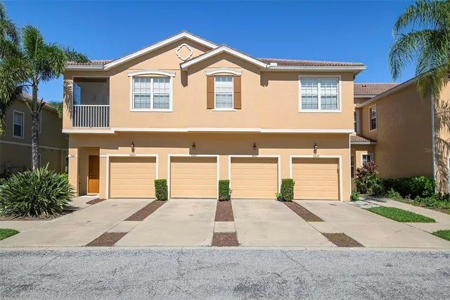 $1,700 | 3423 Parkridge Circle, Unit 19101, Sarasota, FL 34243
