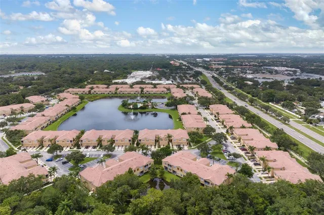 $1,700 | 3423 Parkridge Circle, Unit 19101, Sarasota, FL 34243