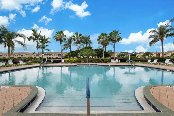 $1,800 | 3423 Parkridge Circle, Unit 19101, Sarasota, FL 34243